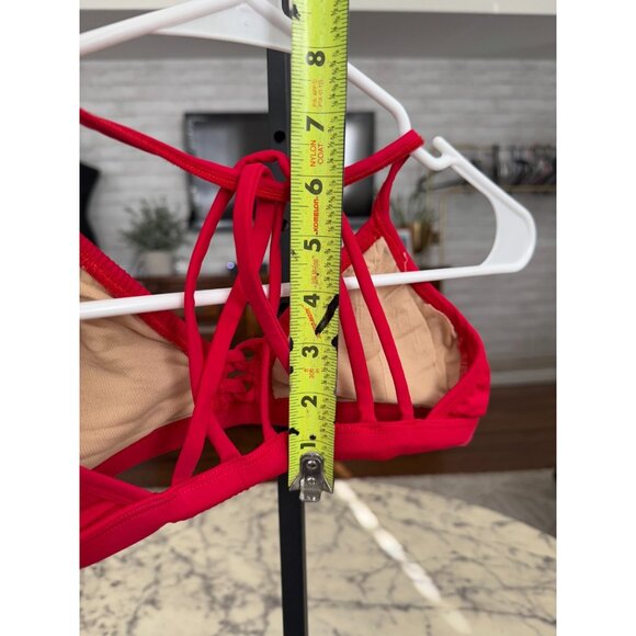 2nd Skin Red Ribbed Strappy Criss Cross Back Seamless Sports Bra Womens Size L - Picture 4 of 5